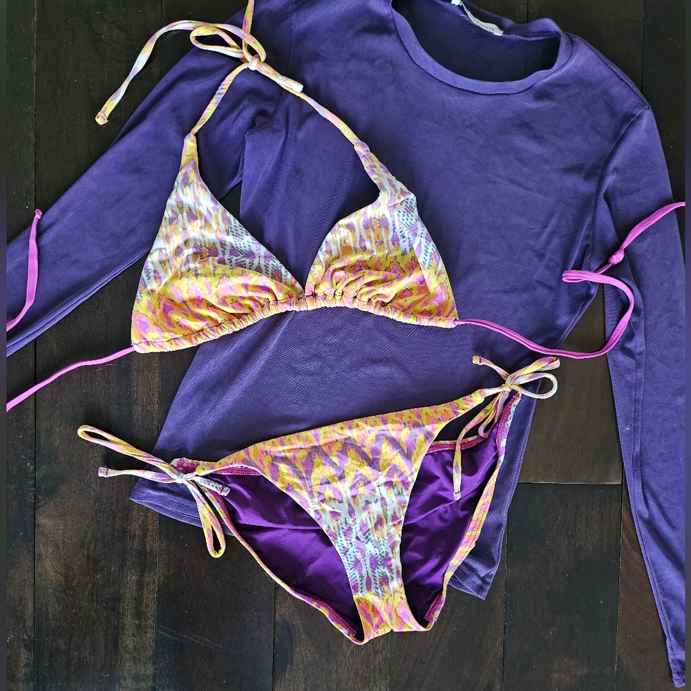 Vintage Multicolor Bikini Set with Mesh Long Sleeve Top